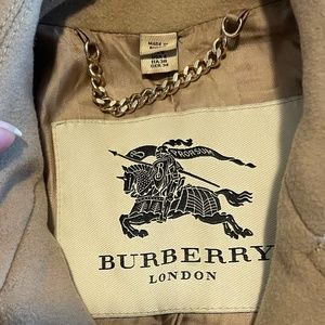 Burberry trench